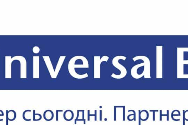 Universal закрывает 12 отделений в разных городах